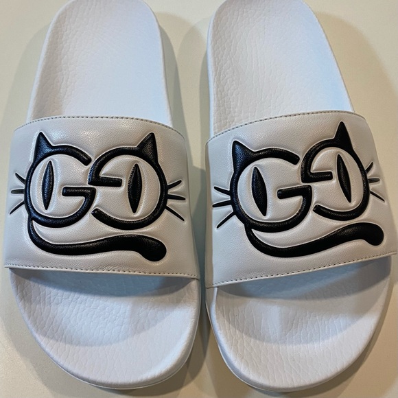 Gucci Cat Logo Pursuit Slip On Slide Sandal - Picture 11 of 15